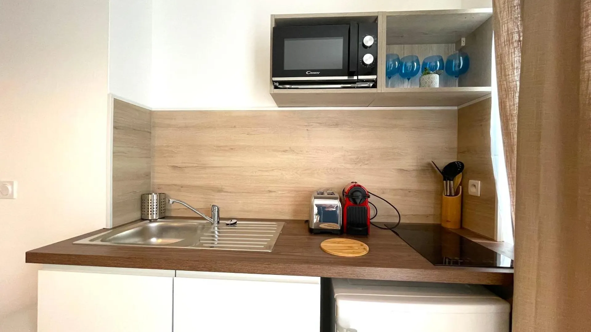 Les Entrepreneurs - Appartements Neufs Et Spacieux, Proche Rer C Et Aeroport Orly Morangis  Apartment