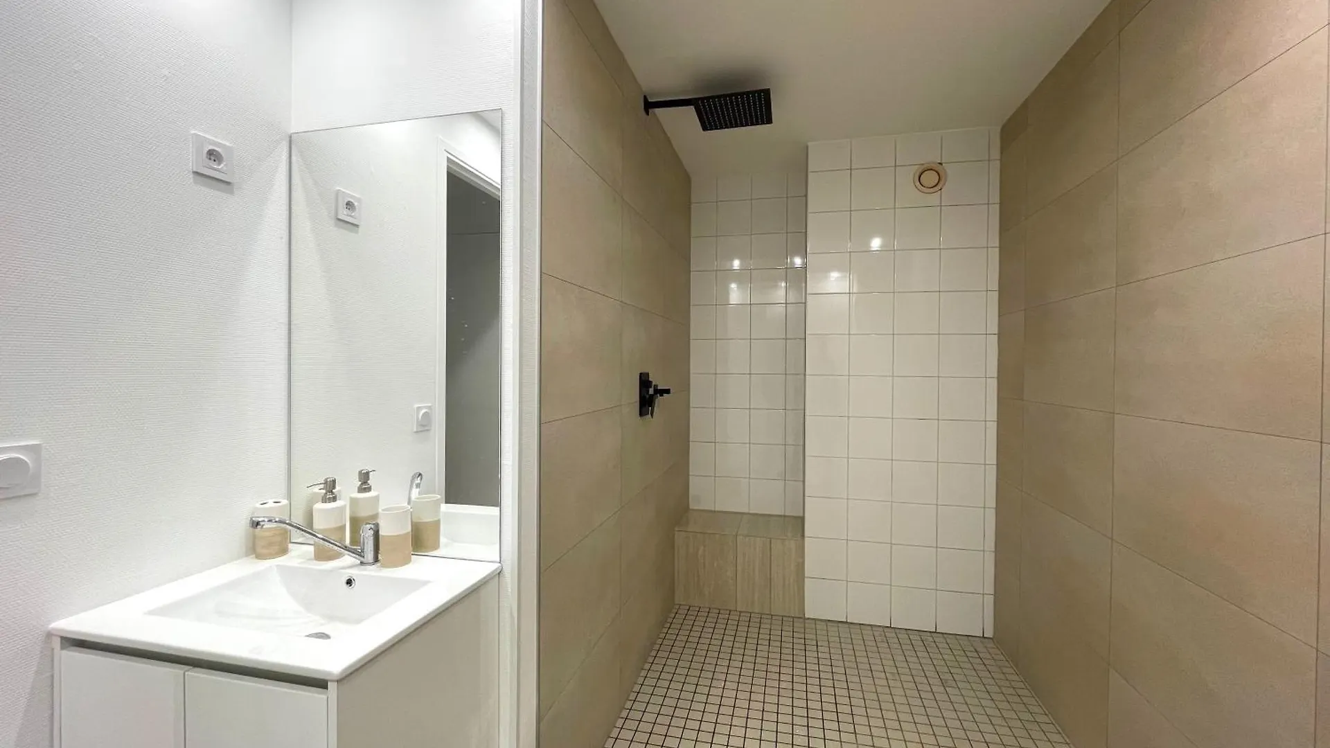 Apartment Les Entrepreneurs - Appartements Neufs Et Spacieux, Proche Rer C Et Aeroport Orly Morangis