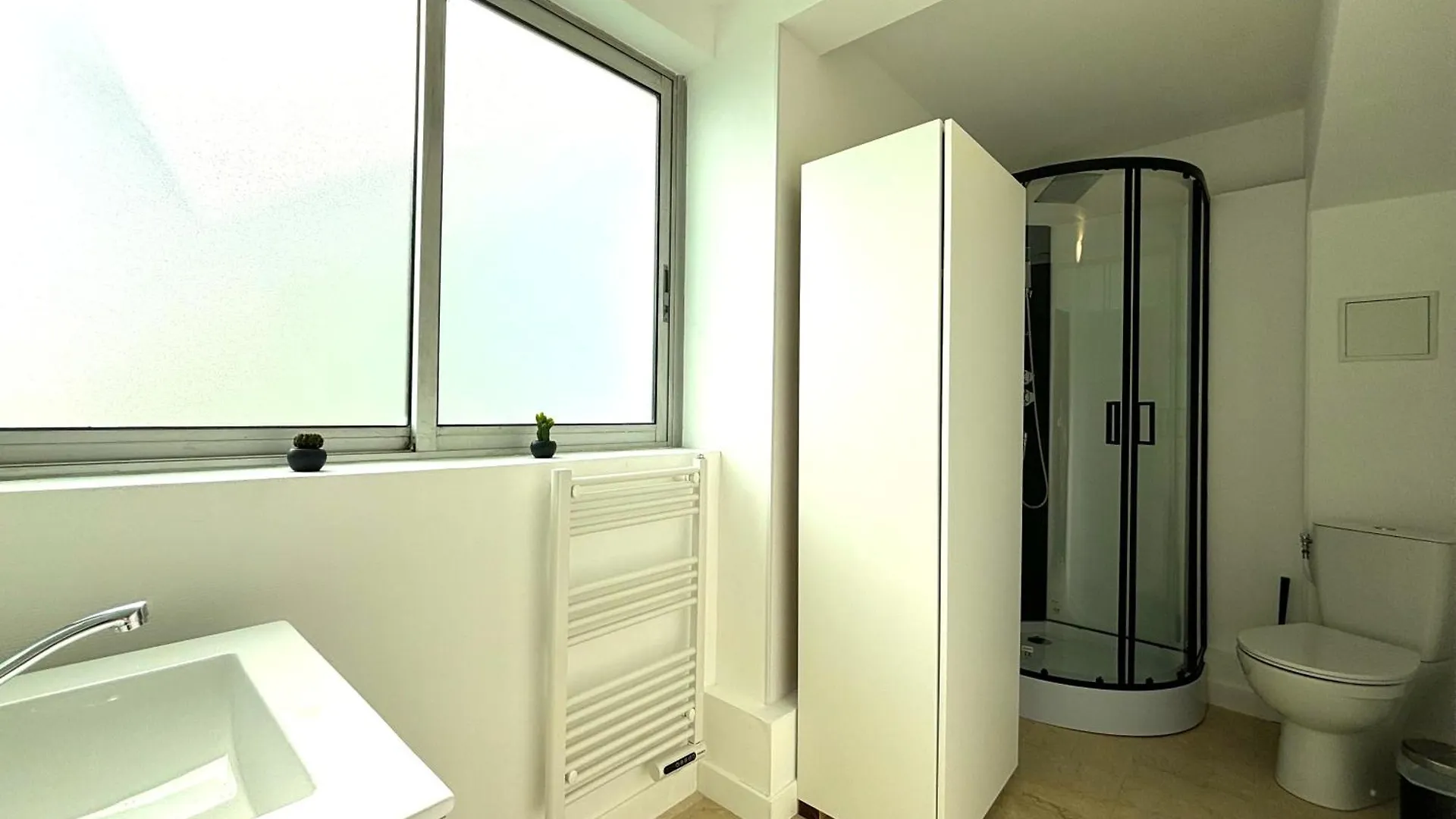 Les Entrepreneurs - Appartements Neufs Et Spacieux, Proche Rer C Et Aeroport Orly Morangis  Apartment